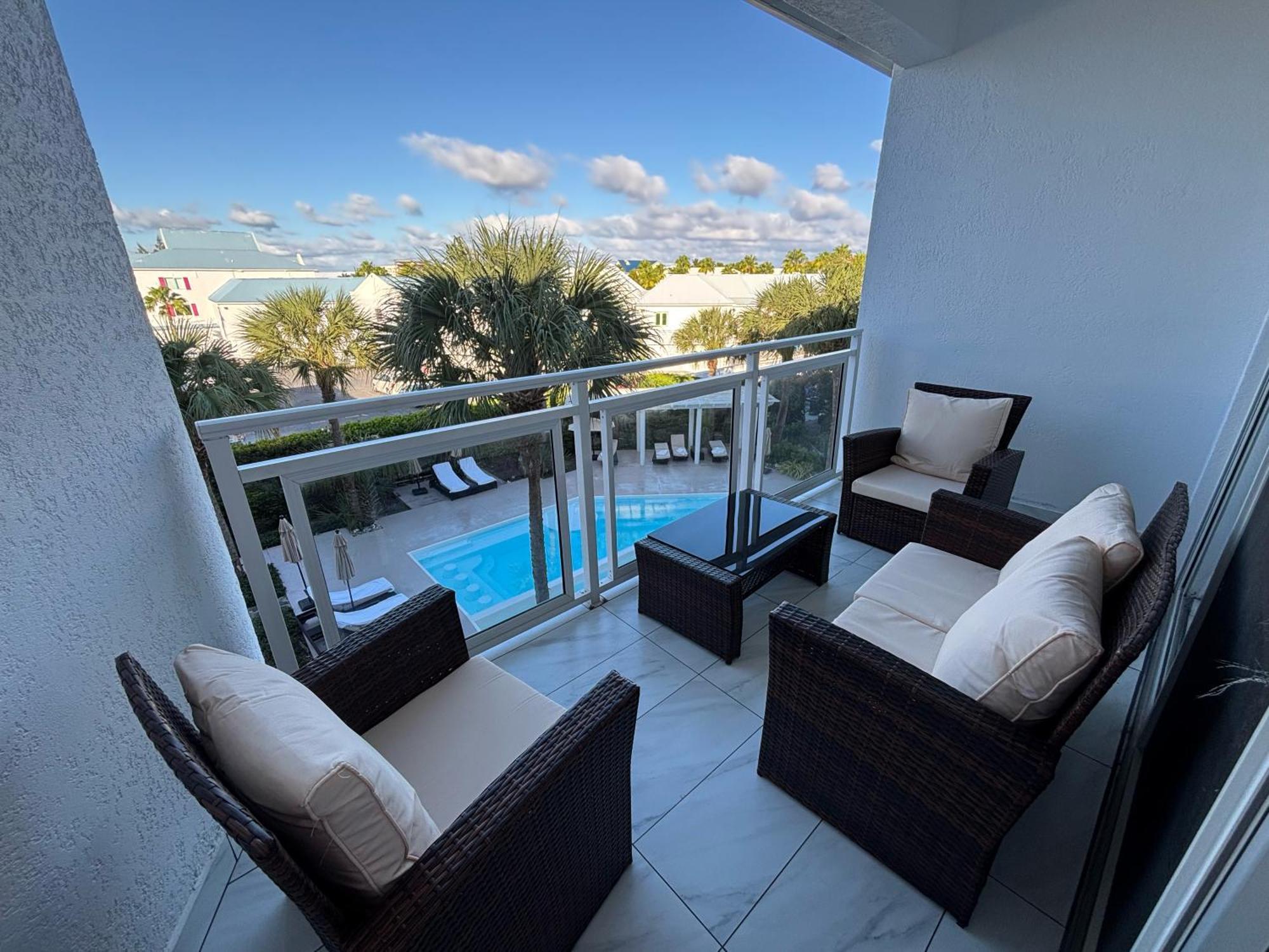Grace Bay Suites Zewnętrze zdjęcie